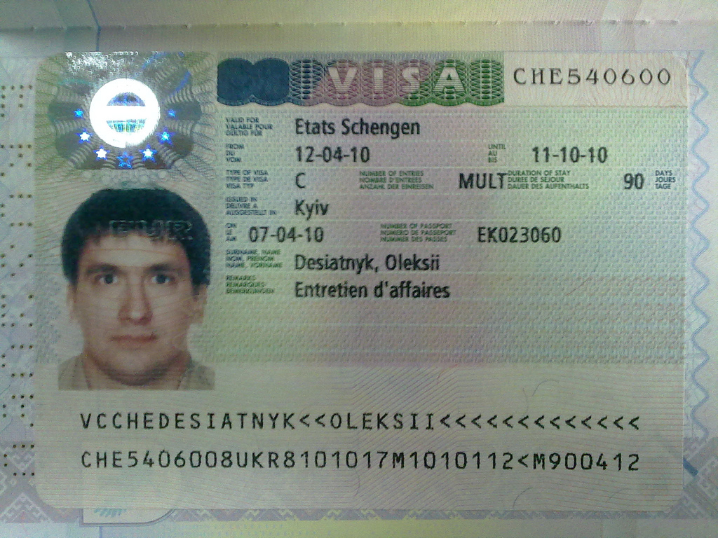 Wielokrotna wiza Schengen: jak się o nią ubiegać